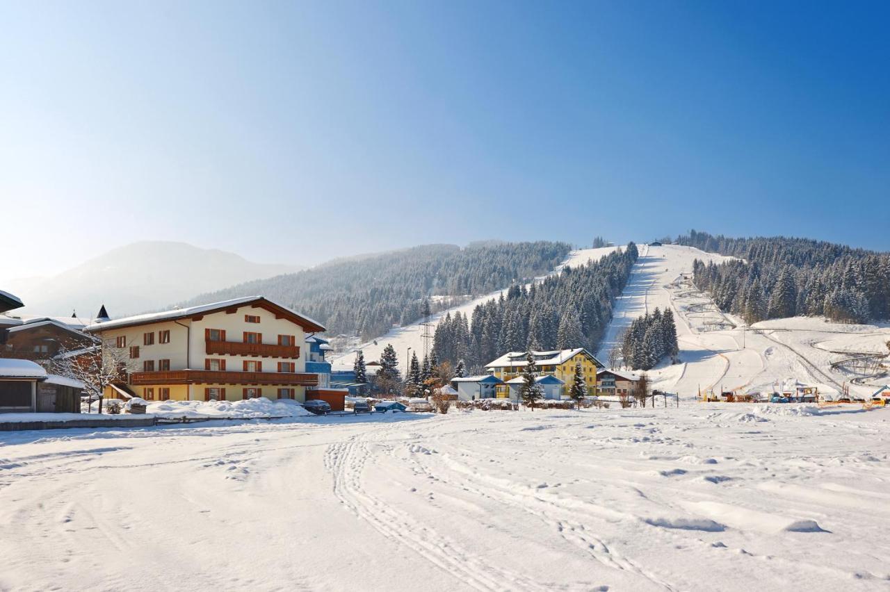 Laerchenhof Hotel Flachau Exterior photo